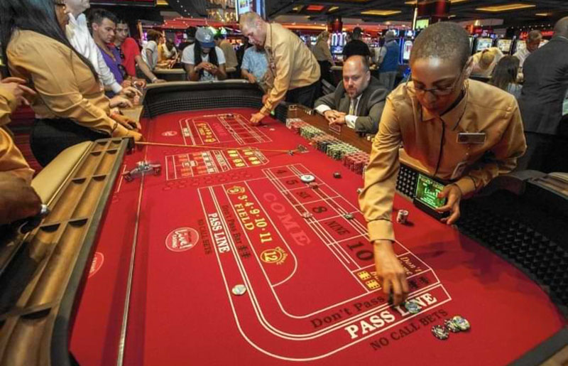 Стол для игры в крэпс